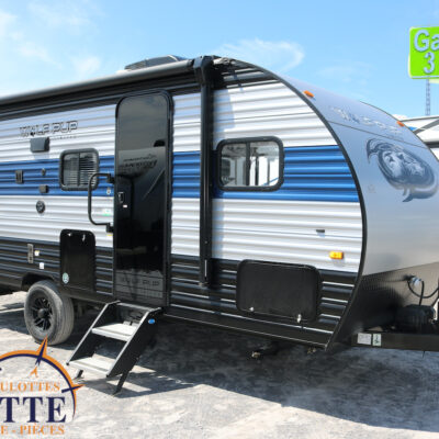 Wolf Pup 17 JG 2022-LM Cossette inc. vr-roulotte-fifth wheel-cargo-arctic wolf -Remote-Clipper-cherokee-grey wolf-wolf pup-kodiak cub-aspen trail-dutchmen-forest river-freedom express select-coachmen-apex nano -Trois-Rivières