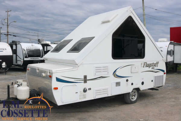 Flagstaff 19 SCH 2013-LM Cossette inc. vr-roulotte-fifth wheel-cargo-arctic wolf -Remote-Clipper-cherokee-grey wolf-wolf pup-kodiak cub-aspen trail-dutchmen-forest river-freedom express select-coachmen-apex nano -Trois-Rivières