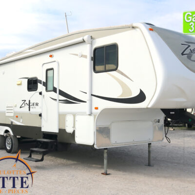 Zinger 31 BH 2014-LM Cossette inc. vr-roulotte-fifth wheel-cargo-arctic wolf -Remote-Clipper-cherokee-grey wolf-wolf pup-kodiak cub-aspen trail-dutchmen-forest river-freedom express select-coachmen-apex nano -Trois-Rivières