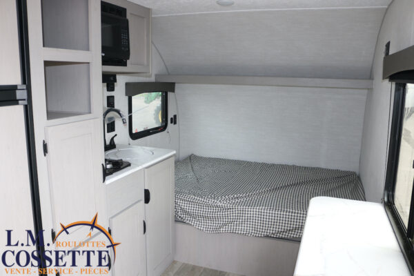 Clipper 16 FB 2025-LM Cossette inc. vr-roulotte-fifth wheel-cargo-arctic wolf -Remote-Clipper-cherokee-grey wolf-wolf pup-kodiak cub-aspen trail-dutchmen-forest river-freedom express select-coachmen-apex nano -Trois-Rivières
