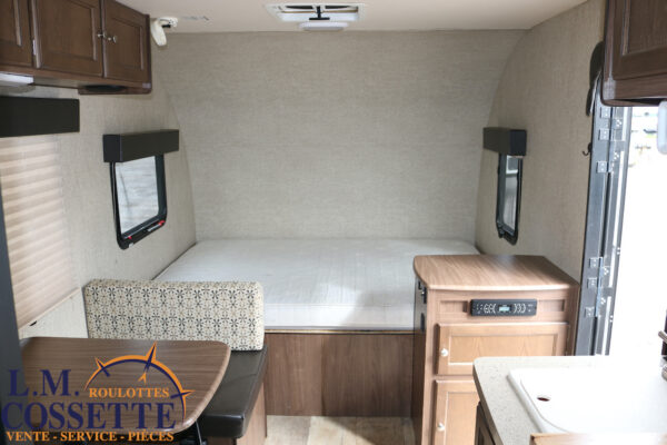 Palomini 177 BH 2016-LM Cossette inc. vr-roulotte-fifth wheel-cargo-arctic wolf -Remote-Clipper-cherokee-grey wolf-wolf pup-kodiak cub-aspen trail-dutchmen-forest river-freedom express select-coachmen-apex nano -Trois-Rivières