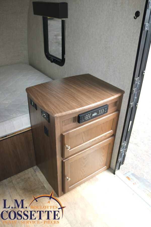 Palomini 177 BH 2016-LM Cossette inc. vr-roulotte-fifth wheel-cargo-arctic wolf -Remote-Clipper-cherokee-grey wolf-wolf pup-kodiak cub-aspen trail-dutchmen-forest river-freedom express select-coachmen-apex nano -Trois-Rivières
