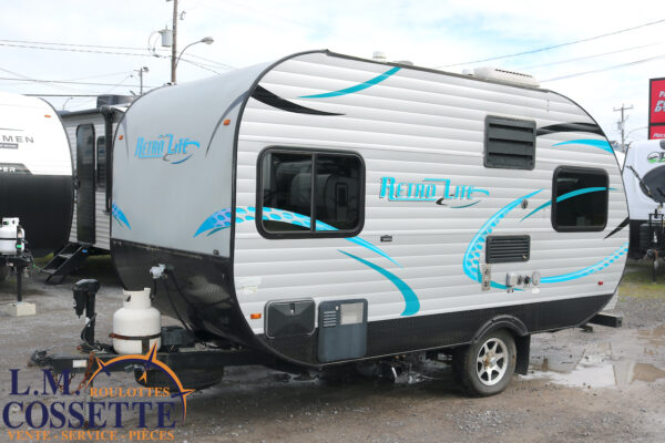 Retro 160 FD 2011-LM Cossette inc. vr-roulotte-fifth wheel-cargo-arctic wolf -Remote-Clipper-cherokee-grey wolf-wolf pup-kodiak cub-aspen trail-dutchmen-forest river-freedom express select-coachmen-apex nano -Trois-Rivières