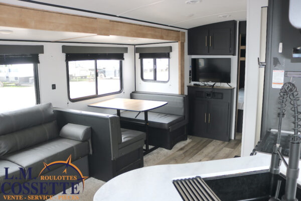 Springdale 266 RL 2022-LM Cossette inc. vr-roulotte-fifth wheel-cargo-arctic wolf -Remote-Clipper-cherokee-grey wolf-wolf pup-kodiak cub-aspen trail-dutchmen-forest river-freedom express select-coachmen-apex nano -Trois-Rivières