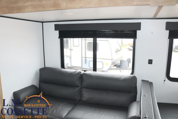 Springdale 266 RL 2022-LM Cossette inc. vr-roulotte-fifth wheel-cargo-arctic wolf -Remote-Clipper-cherokee-grey wolf-wolf pup-kodiak cub-aspen trail-dutchmen-forest river-freedom express select-coachmen-apex nano -Trois-Rivières