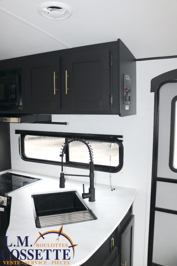 Springdale 266 RL 2022-LM Cossette inc. vr-roulotte-fifth wheel-cargo-arctic wolf -Remote-Clipper-cherokee-grey wolf-wolf pup-kodiak cub-aspen trail-dutchmen-forest river-freedom express select-coachmen-apex nano -Trois-Rivières