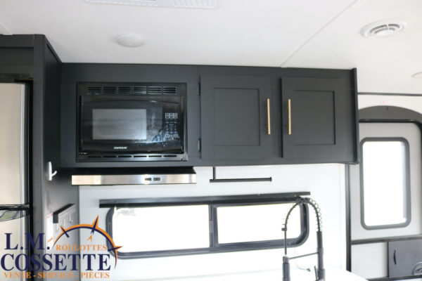 Springdale 266 RL 2022-LM Cossette inc. vr-roulotte-fifth wheel-cargo-arctic wolf -Remote-Clipper-cherokee-grey wolf-wolf pup-kodiak cub-aspen trail-dutchmen-forest river-freedom express select-coachmen-apex nano -Trois-Rivières