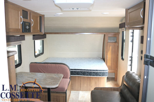 Conquest 199 RK 2019-LM Cossette inc. vr-roulotte-fifth wheel-cargo-arctic wolf -Remote-Clipper-cherokee-grey wolf-wolf pup-kodiak cub-aspen trail-dutchmen-forest river-freedom express select-coachmen-apex nano -Trois-Rivières