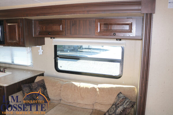 Palomino T-276 2012-LM Cossette inc. vr-roulotte-fifth wheel-cargo-arctic wolf -Remote-Clipper-cherokee-grey wolf-wolf pup-kodiak cub-aspen trail-dutchmen-forest river-freedom express select-coachmen-apex nano -Trois-Rivières