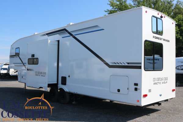 Arctic Wolf 331 BH 2026-LM Cossette inc. vr-roulotte-fifth wheel-cargo-arctic wolf -Remote-Clipper-cherokee-grey wolf-wolf pup-kodiak cub-aspen trail-dutchmen-forest river-freedom express select-coachmen-apex nano -Trois-Rivières
