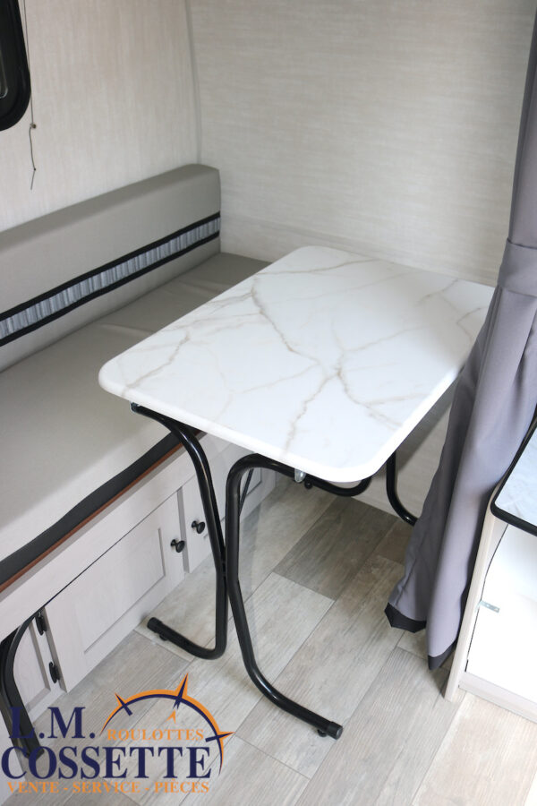 Clipper 12000 ROK 2025-LM Cossette inc. vr-roulotte-fifth wheel-cargo-arctic wolf -Remote-Clipper-cherokee-grey wolf-wolf pup-kodiak cub-aspen trail-dutchmen-forest river-freedom express select-coachmen-apex nano -Trois-Rivières