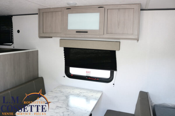 Aspen Trail 17 BH 2026-LM Cossette inc. vr-roulotte-fifth wheel-cargo-arctic wolf -Remote-Clipper-cherokee-grey wolf-wolf pup-kodiak cub-aspen trail-dutchmen-forest river-freedom express select-coachmen-apex nano -Trois-Rivières