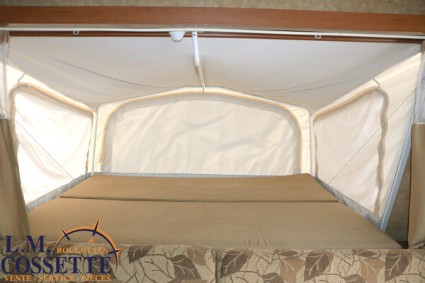 Travelstar 187 TB 2012-LM Cossette inc. vr-roulotte-fifth wheel-cargo-arctic wolf -Remote-Clipper-cherokee-grey wolf-wolf pup-kodiak cub-aspen trail-dutchmen-forest river-freedom express select-coachmen-apex nano -Trois-Rivières