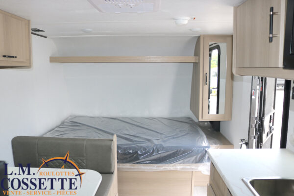 Kodiak 178 BHS 2026-LM Cossette inc. vr-roulotte-fifth wheel-cargo-arctic wolf -Remote-Clipper-cherokee-grey wolf-wolf pup-kodiak cub-aspen trail-dutchmen-forest river-freedom express select-coachmen-apex nano -Trois-Rivières