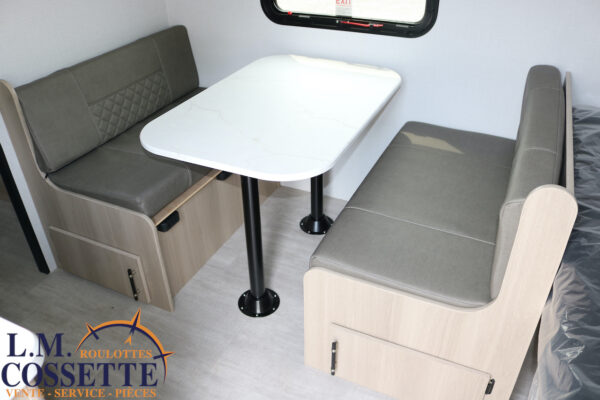 Kodiak 178 BHS 2026-LM Cossette inc. vr-roulotte-fifth wheel-cargo-arctic wolf -Remote-Clipper-cherokee-grey wolf-wolf pup-kodiak cub-aspen trail-dutchmen-forest river-freedom express select-coachmen-apex nano -Trois-Rivières