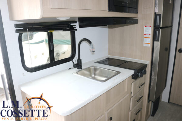 Kodiak 178 BHS 2026-LM Cossette inc. vr-roulotte-fifth wheel-cargo-arctic wolf -Remote-Clipper-cherokee-grey wolf-wolf pup-kodiak cub-aspen trail-dutchmen-forest river-freedom express select-coachmen-apex nano -Trois-Rivières