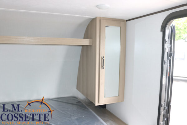 Kodiak 178 BHS 2026-LM Cossette inc. vr-roulotte-fifth wheel-cargo-arctic wolf -Remote-Clipper-cherokee-grey wolf-wolf pup-kodiak cub-aspen trail-dutchmen-forest river-freedom express select-coachmen-apex nano -Trois-Rivières