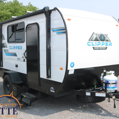 Clipper 12000 ROK 2025-LM Cossette inc. vr-roulotte-fifth wheel-cargo-arctic wolf -Remote-Clipper-cherokee-grey wolf-wolf pup-kodiak cub-aspen trail-dutchmen-forest river-freedom express select-coachmen-apex nano -Trois-Rivières