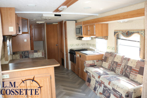 Trail Sport 27 QBSS 2007-LM Cossette inc. vr-roulotte-fifth wheel-cargo-arctic wolf -Remote-Clipper-cherokee-grey wolf-wolf pup-kodiak cub-aspen trail-dutchmen-forest river-freedom express select-coachmen-apex nano -Trois-Rivières