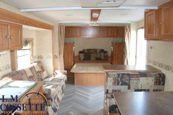 Trail Sport 27 QBSS 2007-LM Cossette inc. vr-roulotte-fifth wheel-cargo-arctic wolf -Remote-Clipper-cherokee-grey wolf-wolf pup-kodiak cub-aspen trail-dutchmen-forest river-freedom express select-coachmen-apex nano -Trois-Rivières