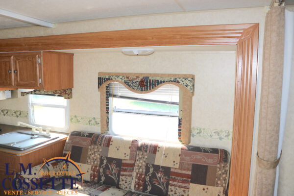 Trail Sport 27 QBSS 2007-LM Cossette inc. vr-roulotte-fifth wheel-cargo-arctic wolf -Remote-Clipper-cherokee-grey wolf-wolf pup-kodiak cub-aspen trail-dutchmen-forest river-freedom express select-coachmen-apex nano -Trois-Rivières