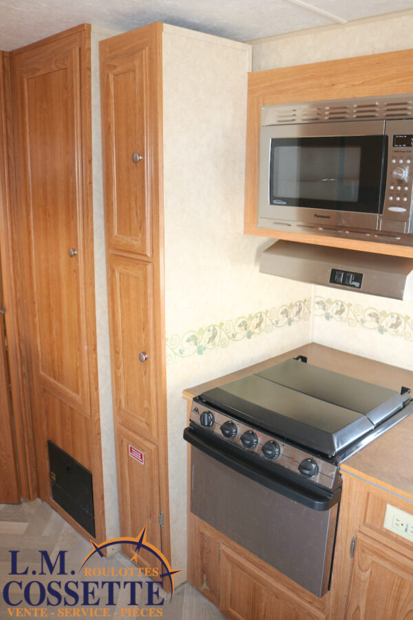Trail Sport 27 QBSS 2007-LM Cossette inc. vr-roulotte-fifth wheel-cargo-arctic wolf -Remote-Clipper-cherokee-grey wolf-wolf pup-kodiak cub-aspen trail-dutchmen-forest river-freedom express select-coachmen-apex nano -Trois-Rivières