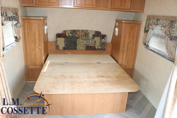 Trail Sport 27 QBSS 2007-LM Cossette inc. vr-roulotte-fifth wheel-cargo-arctic wolf -Remote-Clipper-cherokee-grey wolf-wolf pup-kodiak cub-aspen trail-dutchmen-forest river-freedom express select-coachmen-apex nano -Trois-Rivières