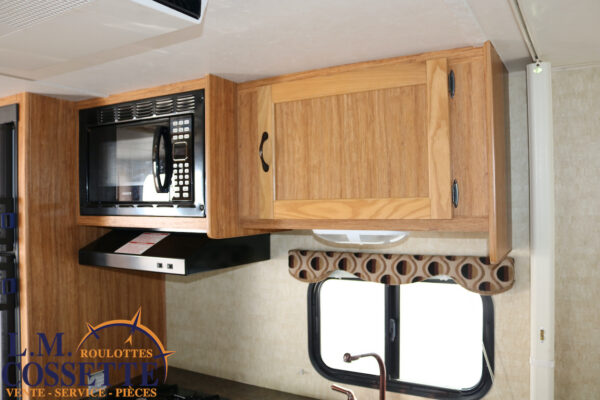 Koala 18 RB 2013-LM Cossette inc. vr-roulotte-fifth wheel-cargo-arctic wolf -Remote-Clipper-cherokee-grey wolf-wolf pup-kodiak cub-aspen trail-dutchmen-forest river-freedom express select-coachmen-apex nano -Trois-Rivières
