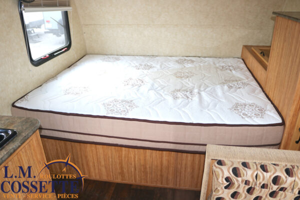 Koala 18 RB 2013-LM Cossette inc. vr-roulotte-fifth wheel-cargo-arctic wolf -Remote-Clipper-cherokee-grey wolf-wolf pup-kodiak cub-aspen trail-dutchmen-forest river-freedom express select-coachmen-apex nano -Trois-Rivières