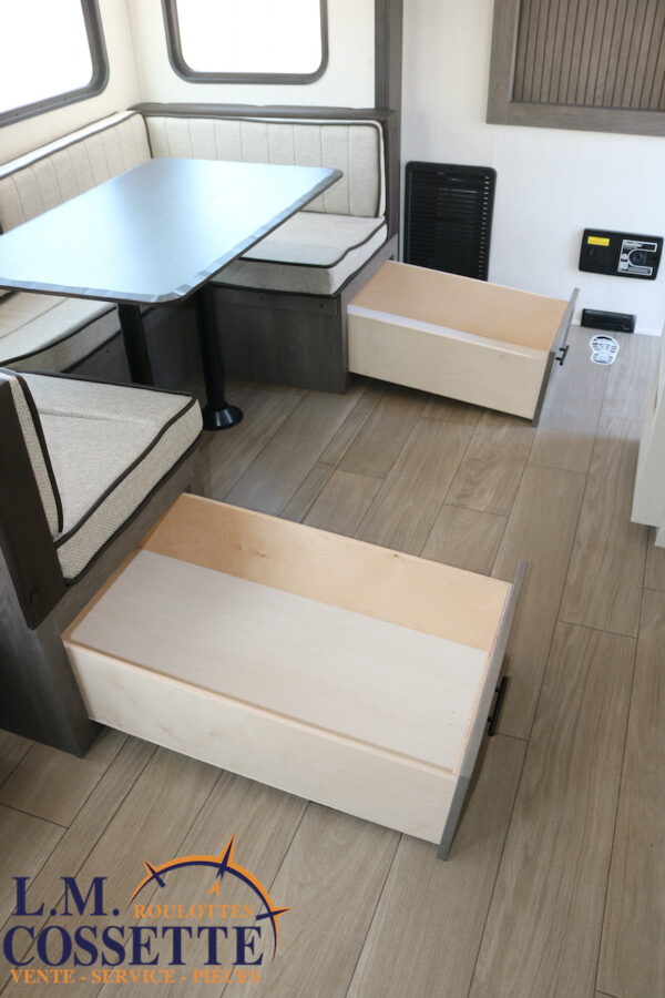 Arctic Wolf 285 OPT 2026-LM Cossette inc. vr-roulotte-fifth wheel-cargo-arctic wolf -Remote-Clipper-cherokee-grey wolf-wolf pup-kodiak cub-aspen trail-dutchmen-forest river-freedom express select-coachmen-apex nano -Trois-Rivières