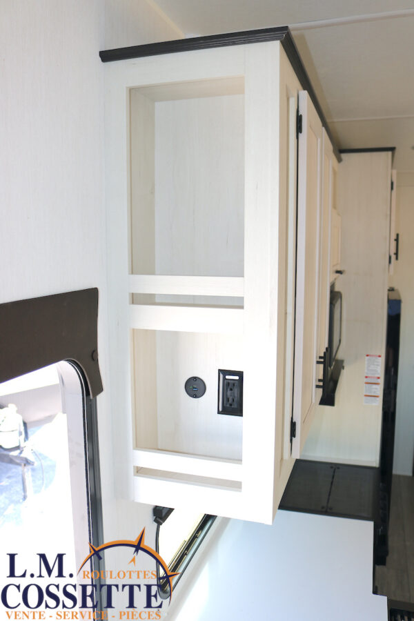 Arctic Wolf 285 OPT 2026-LM Cossette inc. vr-roulotte-fifth wheel-cargo-arctic wolf -Remote-Clipper-cherokee-grey wolf-wolf pup-kodiak cub-aspen trail-dutchmen-forest river-freedom express select-coachmen-apex nano -Trois-Rivières