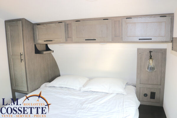 Arctic Wolf 285 OPT 2026-LM Cossette inc. vr-roulotte-fifth wheel-cargo-arctic wolf -Remote-Clipper-cherokee-grey wolf-wolf pup-kodiak cub-aspen trail-dutchmen-forest river-freedom express select-coachmen-apex nano -Trois-Rivières