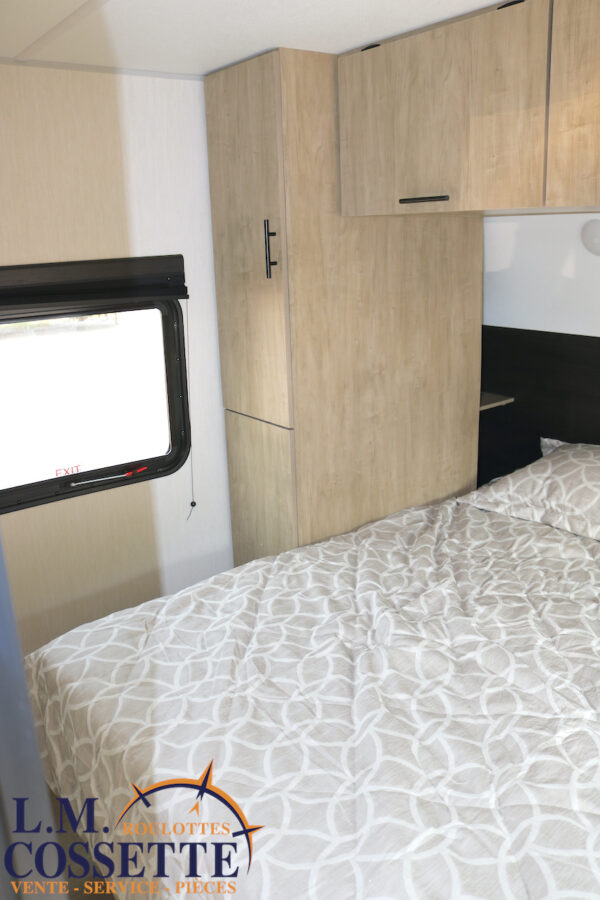 Grey Wolf 26 BRB 2026-LM Cossette inc. vr-roulotte-fifth wheel-cargo-arctic wolf -Remote-Clipper-cherokee-grey wolf-wolf pup-kodiak cub-aspen trail-dutchmen-forest river-freedom express select-coachmen-apex nano -Trois-Rivières