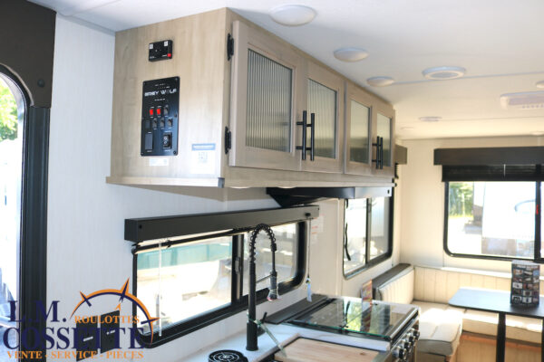 Grey Wolf 20 RDSE 2026-LM Cossette inc. vr-roulotte-fifth wheel-cargo-arctic wolf -Remote-Clipper-cherokee-grey wolf-wolf pup-kodiak cub-aspen trail-dutchmen-forest river-freedom express select-coachmen-apex nano -Trois-Rivières