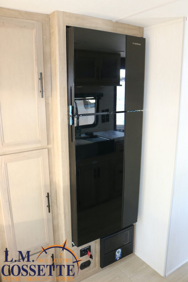 Grey Wolf 20 RDSE 2026-LM Cossette inc. vr-roulotte-fifth wheel-cargo-arctic wolf -Remote-Clipper-cherokee-grey wolf-wolf pup-kodiak cub-aspen trail-dutchmen-forest river-freedom express select-coachmen-apex nano -Trois-Rivières