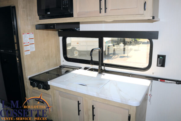 Wolf Pup 16 FQ 2026-LM Cossette inc. vr-roulotte-fifth wheel-cargo-arctic wolf -Remote-Clipper-cherokee-grey wolf-wolf pup-kodiak cub-aspen trail-dutchmen-forest river-freedom express select-coachmen-apex nano -Trois-Rivières