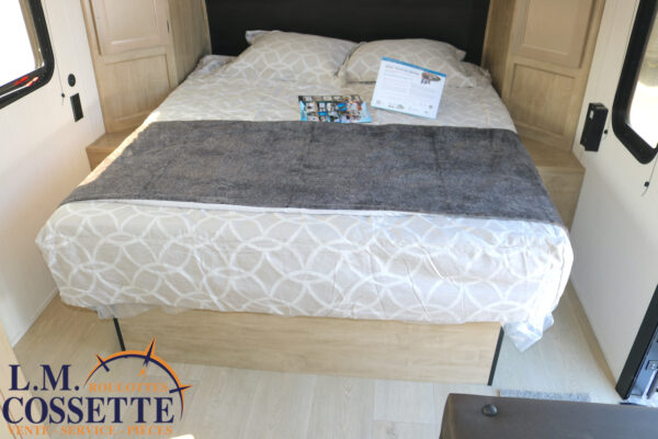 Wolf Pup 16 FQ 2026-LM Cossette inc. vr-roulotte-fifth wheel-cargo-arctic wolf -Remote-Clipper-cherokee-grey wolf-wolf pup-kodiak cub-aspen trail-dutchmen-forest river-freedom express select-coachmen-apex nano -Trois-Rivières