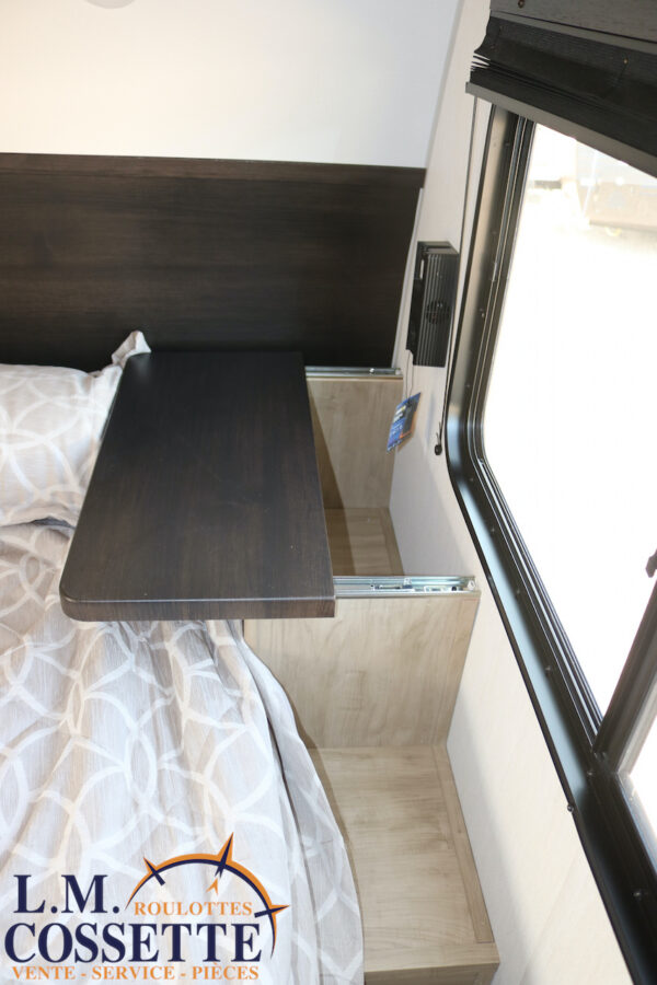 Grey Wolf 26 DBH 2026-LM Cossette inc. vr-roulotte-fifth wheel-cargo-arctic wolf -Remote-Clipper-cherokee-grey wolf-wolf pup-kodiak cub-aspen trail-dutchmen-forest river-freedom express select-coachmen-apex nano -Trois-Rivières