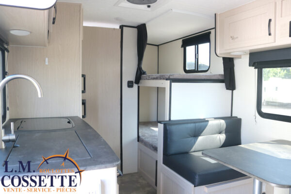 Apex Nano 185 BH 2022-LM Cossette inc. vr-roulotte-fifth wheel-cargo-arctic wolf -Remote-Clipper-cherokee-grey wolf-wolf pup-kodiak cub-aspen trail-dutchmen-forest river-freedom express select-coachmen-apex nano -Trois-Rivières