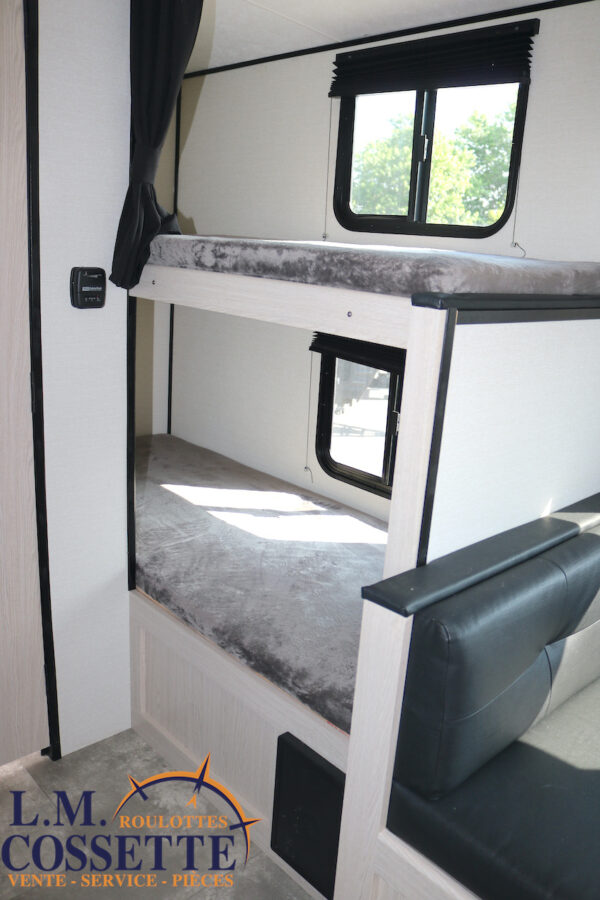 Apex Nano 185 BH 2022-LM Cossette inc. vr-roulotte-fifth wheel-cargo-arctic wolf -Remote-Clipper-cherokee-grey wolf-wolf pup-kodiak cub-aspen trail-dutchmen-forest river-freedom express select-coachmen-apex nano -Trois-Rivières