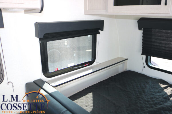 Apex Nano 185 BH 2022-LM Cossette inc. vr-roulotte-fifth wheel-cargo-arctic wolf -Remote-Clipper-cherokee-grey wolf-wolf pup-kodiak cub-aspen trail-dutchmen-forest river-freedom express select-coachmen-apex nano -Trois-Rivières
