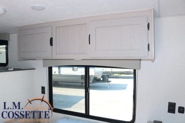 Clipper 17 BH 2026-LM Cossette inc. vr-roulotte-fifth wheel-cargo-arctic wolf -Remote-Clipper-cherokee-grey wolf-wolf pup-kodiak cub-aspen trail-dutchmen-forest river-freedom express select-coachmen-apex nano -Trois-Rivières