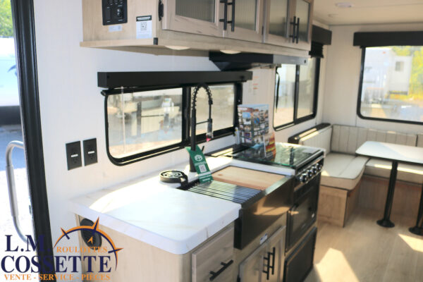 Grey Wolf 20 RDSE 2026-LM Cossette inc. vr-roulotte-fifth wheel-cargo-arctic wolf -Remote-Clipper-cherokee-grey wolf-wolf pup-kodiak cub-aspen trail-dutchmen-forest river-freedom express select-coachmen-apex nano -Trois-Rivières