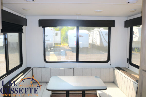 Grey Wolf 20 RDSE 2026-LM Cossette inc. vr-roulotte-fifth wheel-cargo-arctic wolf -Remote-Clipper-cherokee-grey wolf-wolf pup-kodiak cub-aspen trail-dutchmen-forest river-freedom express select-coachmen-apex nano -Trois-Rivières