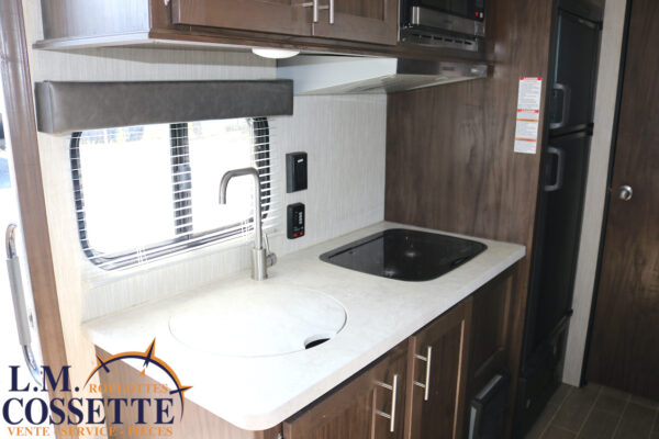 Wolf Pup 16 BHS 2020-LM Cossette inc. vr-roulotte-fifth wheel-cargo-arctic wolf -Remote-Clipper-cherokee-grey wolf-wolf pup-kodiak cub-aspen trail-dutchmen-forest river-freedom express select-coachmen-apex nano -Trois-Rivières