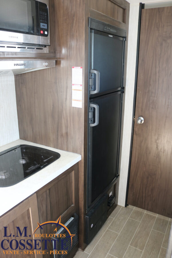 Wolf Pup 16 BHS 2020-LM Cossette inc. vr-roulotte-fifth wheel-cargo-arctic wolf -Remote-Clipper-cherokee-grey wolf-wolf pup-kodiak cub-aspen trail-dutchmen-forest river-freedom express select-coachmen-apex nano -Trois-Rivières