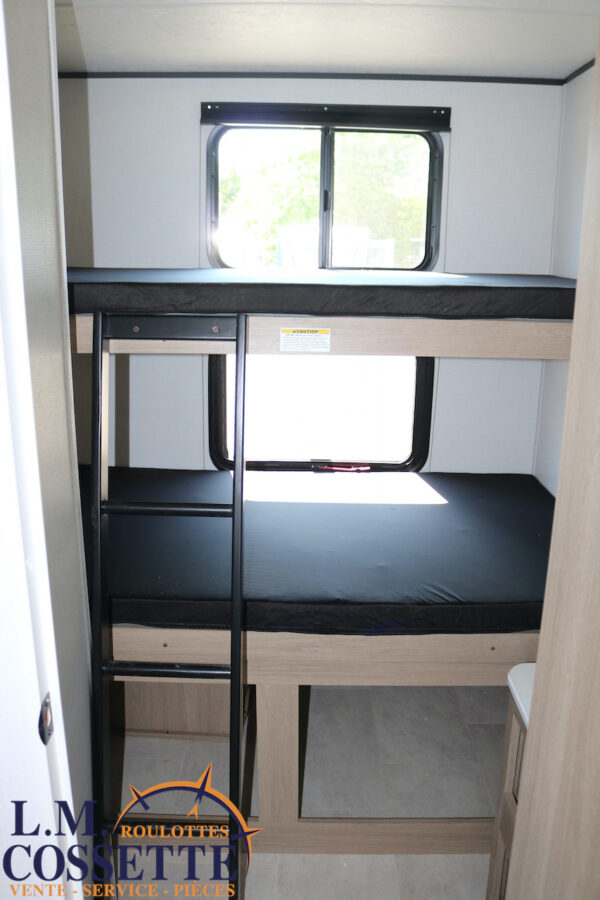 Aspen Trail 29 TB 2026-LM Cossette inc. vr-roulotte-fifth wheel-cargo-arctic wolf -Remote-Clipper-cherokee-grey wolf-wolf pup-kodiak cub-aspen trail-dutchmen-forest river-freedom express select-coachmen-apex nano -Trois-Rivières