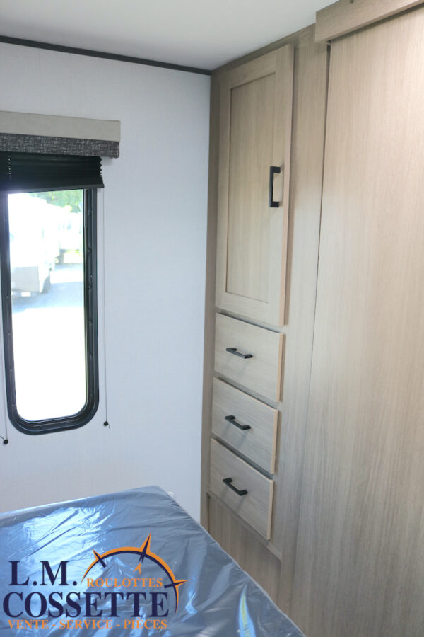 Aspen Trail 29 TB 2026-LM Cossette inc. vr-roulotte-fifth wheel-cargo-arctic wolf -Remote-Clipper-cherokee-grey wolf-wolf pup-kodiak cub-aspen trail-dutchmen-forest river-freedom express select-coachmen-apex nano -Trois-Rivières