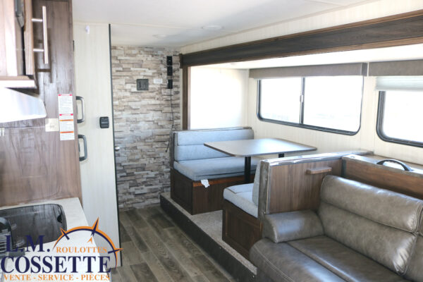 Wolf Pup 18 TO 2019-LM Cossette inc. vr-roulotte-fifth wheel-cargo-arctic wolf -Remote-Clipper-cherokee-grey wolf-wolf pup-kodiak cub-aspen trail-dutchmen-forest river-freedom express select-coachmen-apex nano -Trois-Rivières