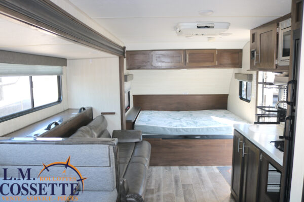 Wolf Pup 18 TO 2019-LM Cossette inc. vr-roulotte-fifth wheel-cargo-arctic wolf -Remote-Clipper-cherokee-grey wolf-wolf pup-kodiak cub-aspen trail-dutchmen-forest river-freedom express select-coachmen-apex nano -Trois-Rivières